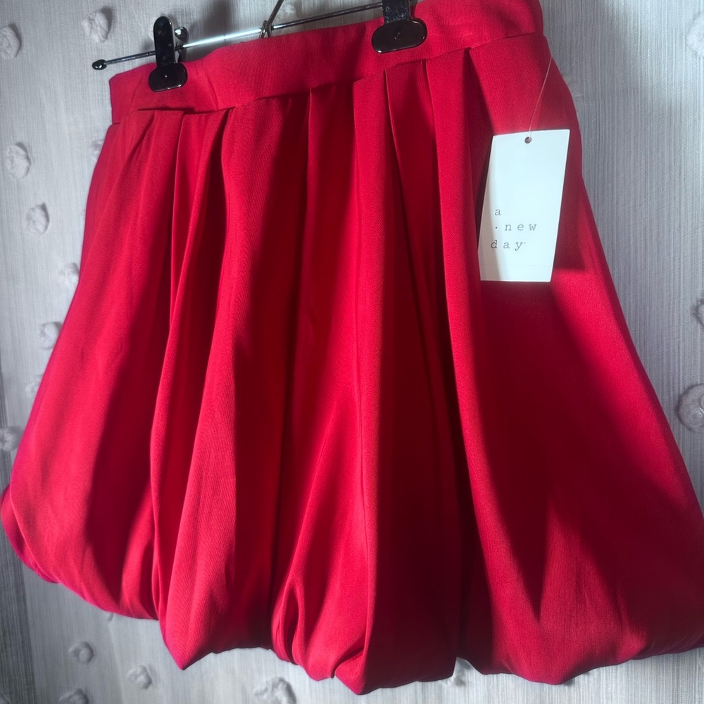 NWT A New Day Women's Red Bubble Mini Skirt Size Medium - Picture 2 of 7